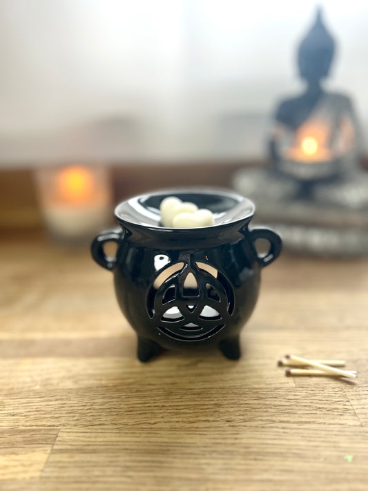 Triquetra Oil Burner